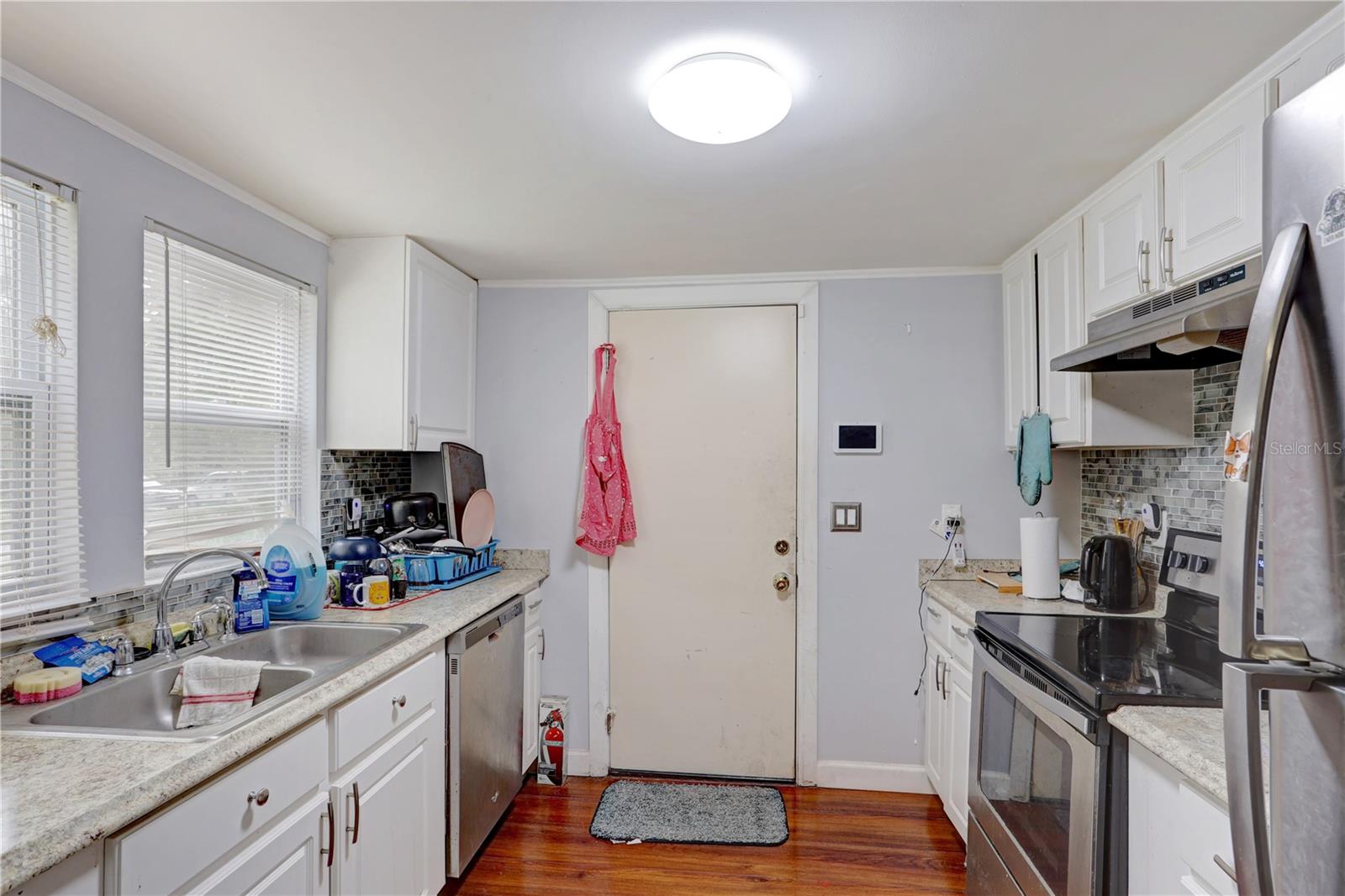 Image 4 of 17 For 1540 4th Avenue