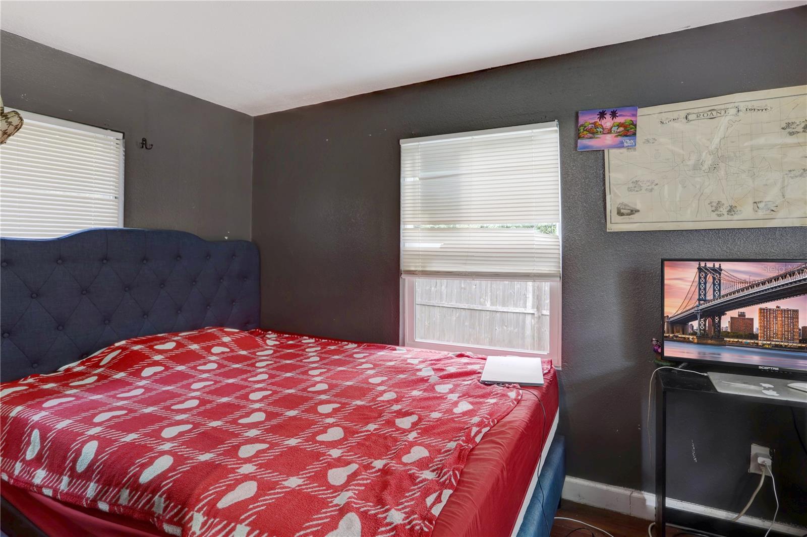 Image 6 of 17 For 1540 4th Avenue
