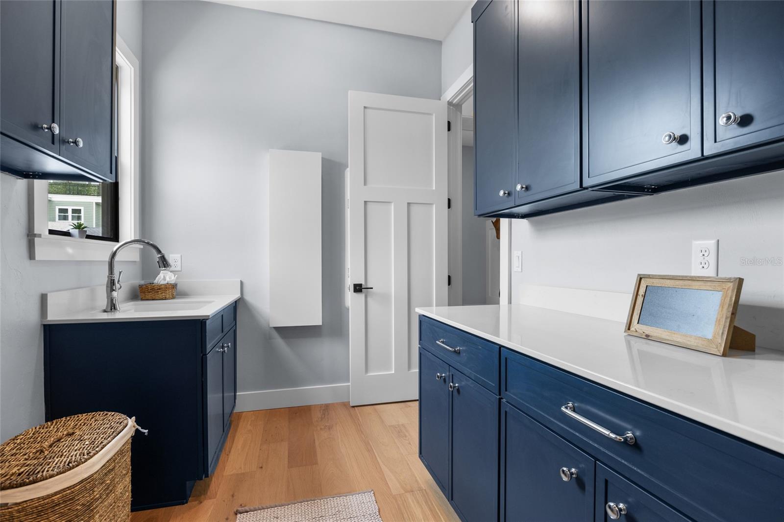 Image 16 of 44 For 716 131 Street