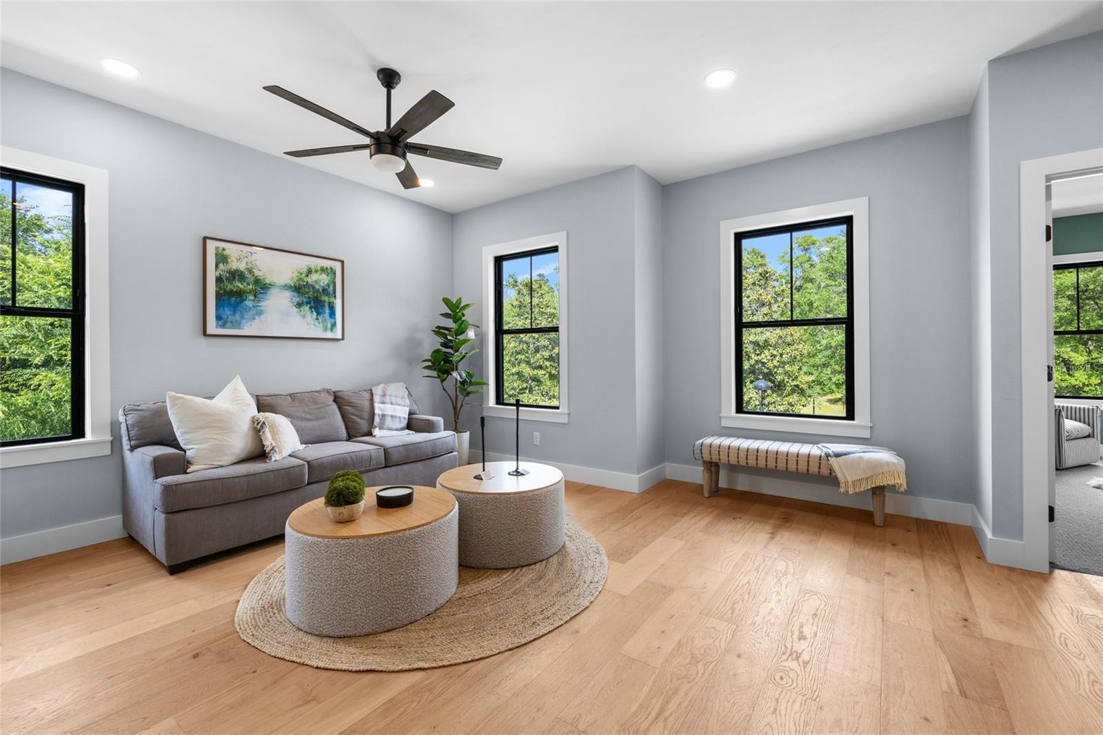 Image 24 of 44 For 716 131 Street