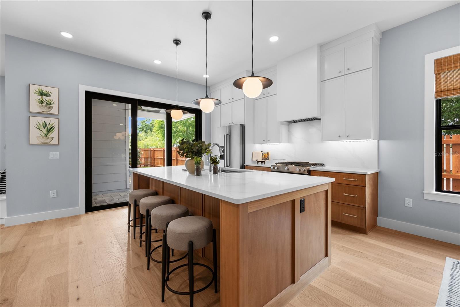 Image 33 of 44 For 716 131 Street