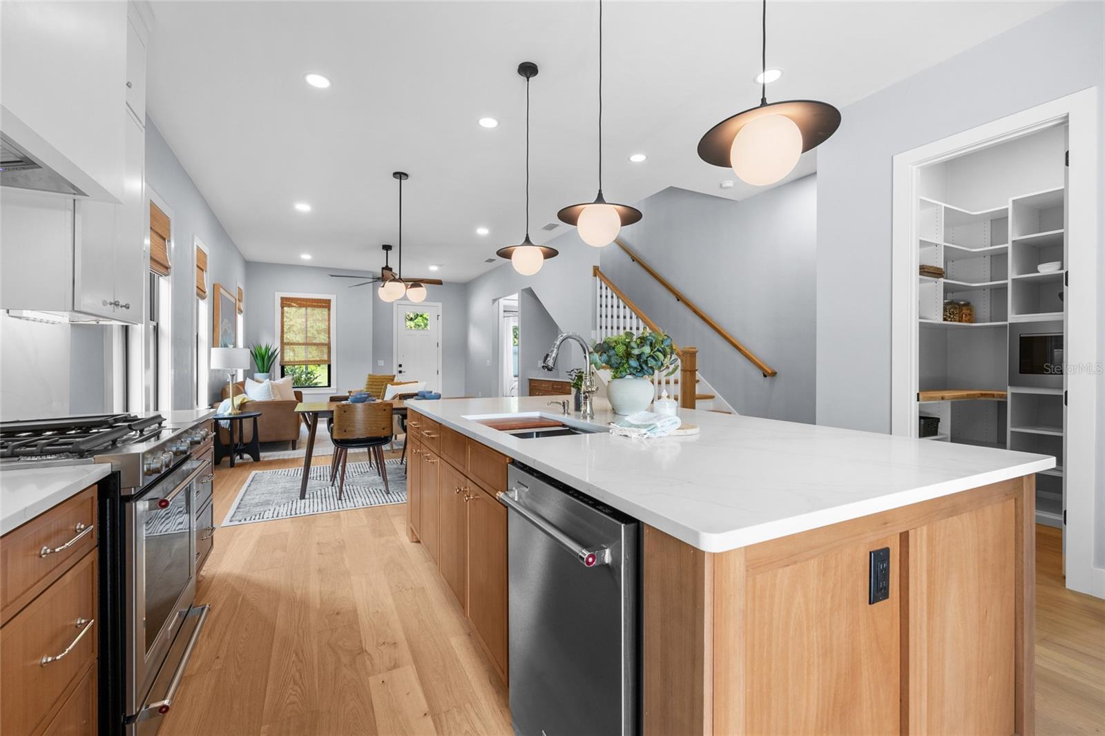 Image 35 of 44 For 716 131 Street