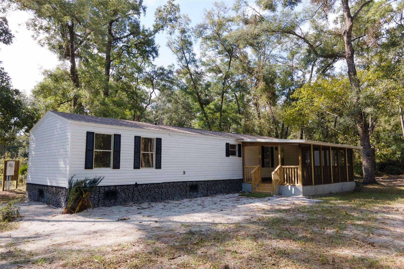 Details for 733 Downing Drive, HIGH SPRINGS, FL 32643