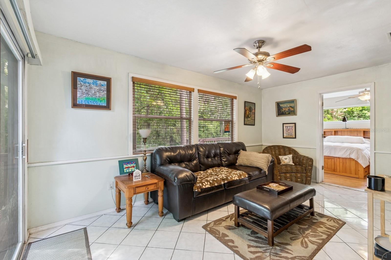 Image 16 of 41 For 3550 54th Lane