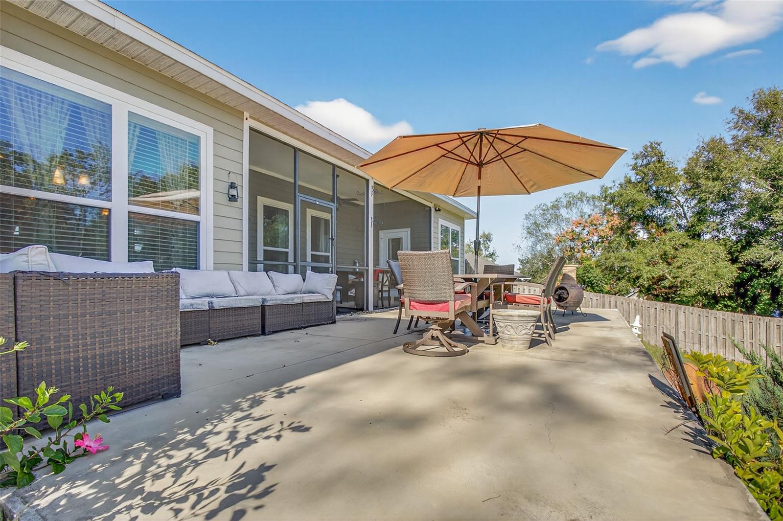 Listing photo id 42 for 14825 151st Lane