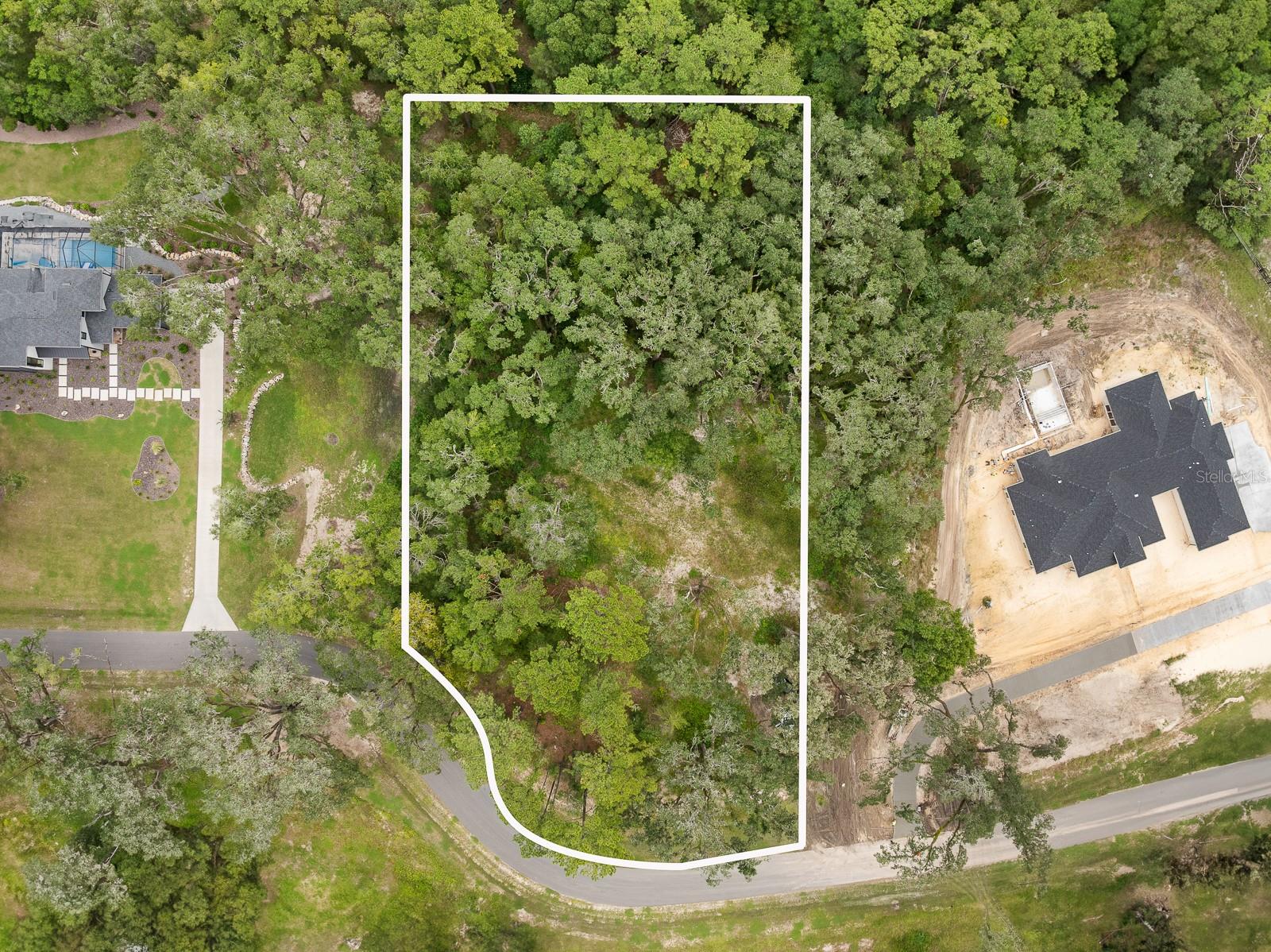 Image 5 of 6 For 17208 11 Court