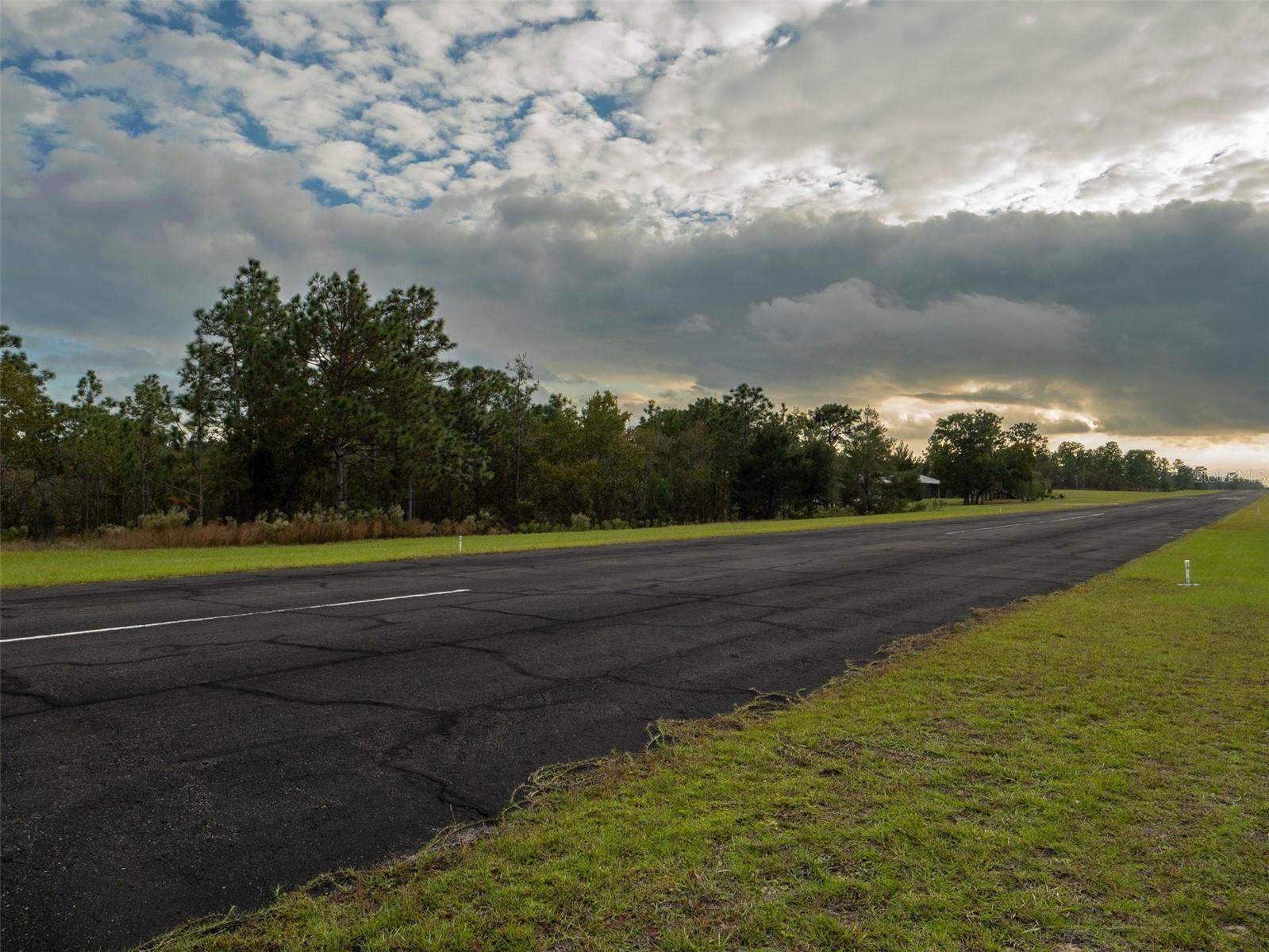 Image 6 of 11 For 152 Cessna Drive