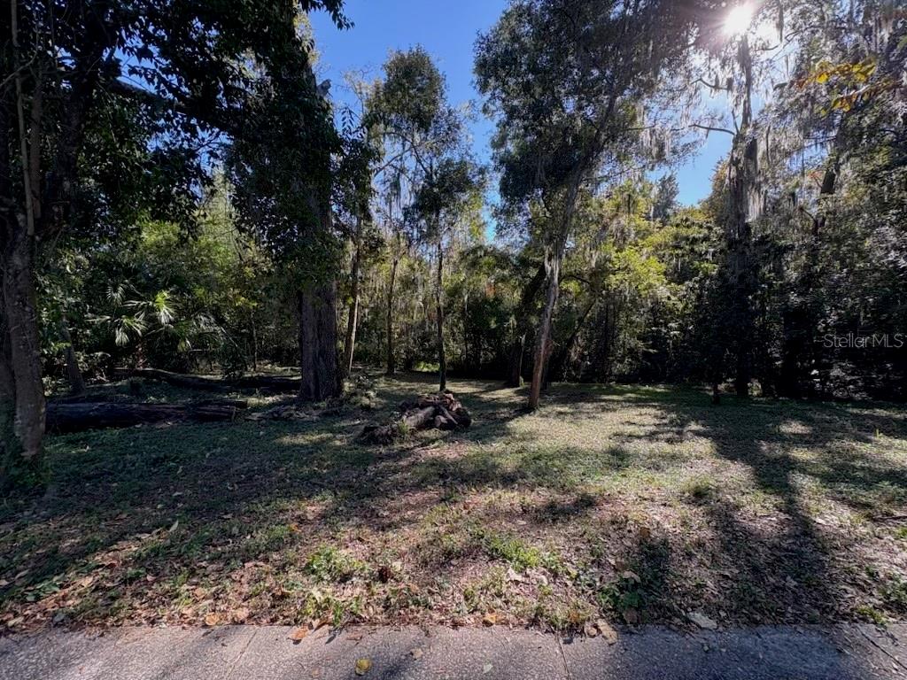 Image 3 of 10 For 1723 14th Avenue