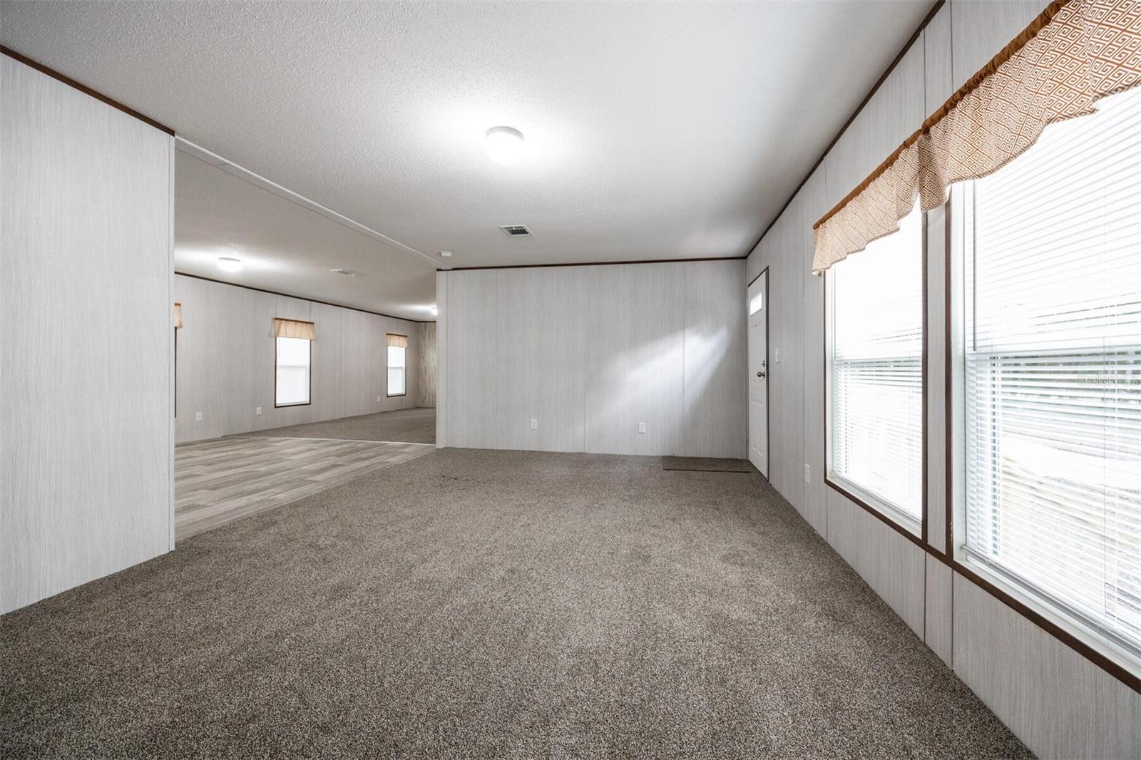 Image 27 of 65 For 5131 86th Street