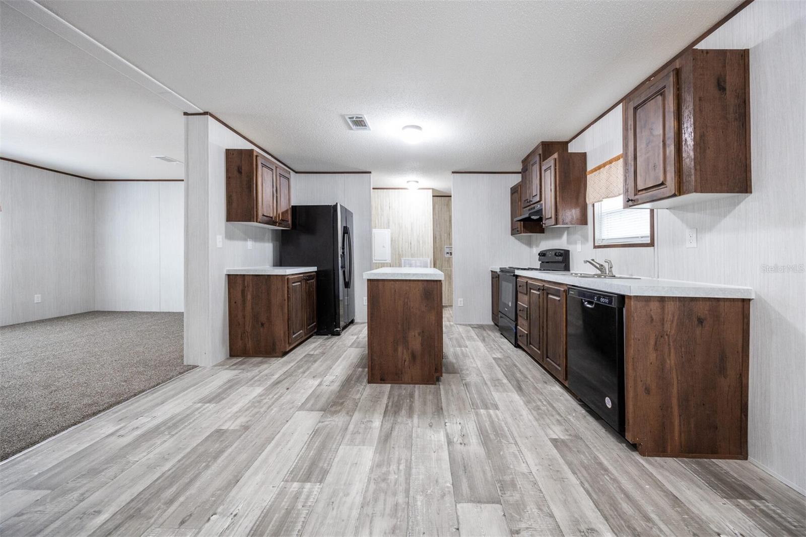Image 34 of 65 For 5131 86th Street