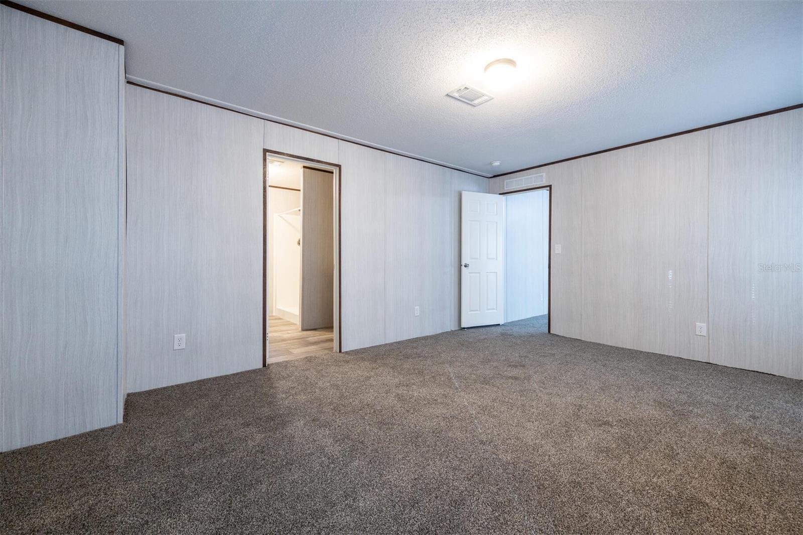 Image 43 of 65 For 5131 86th Street
