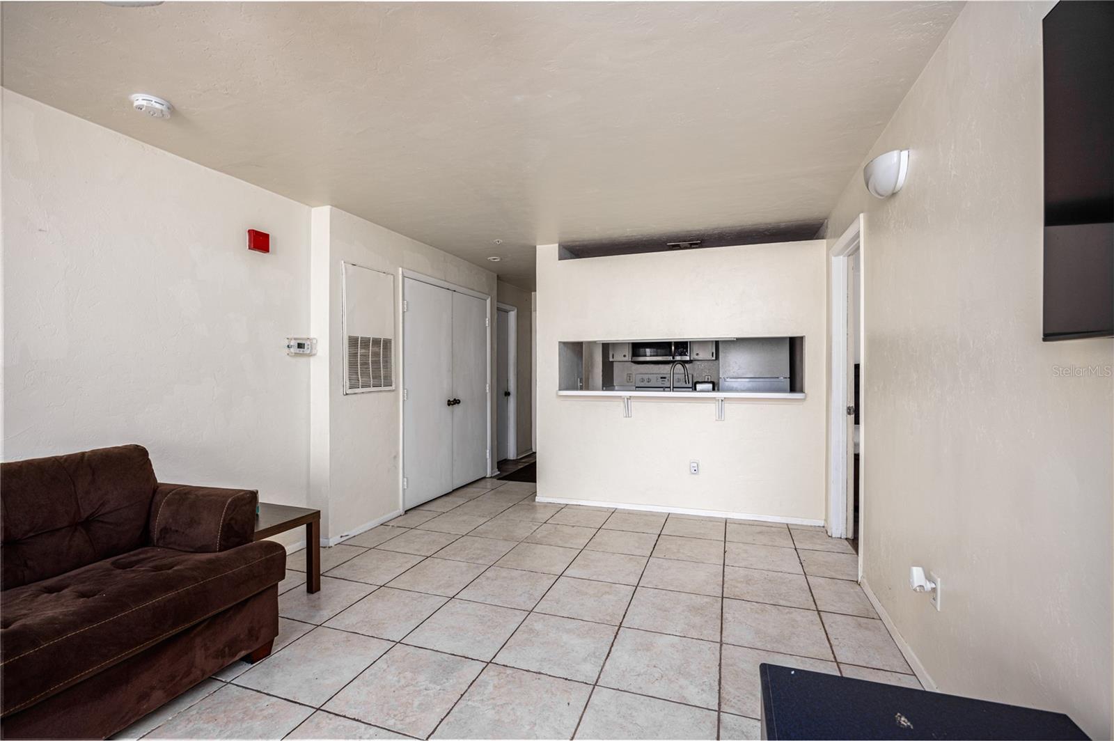 Image 10 of 26 For 4000 23rd Street 5-207