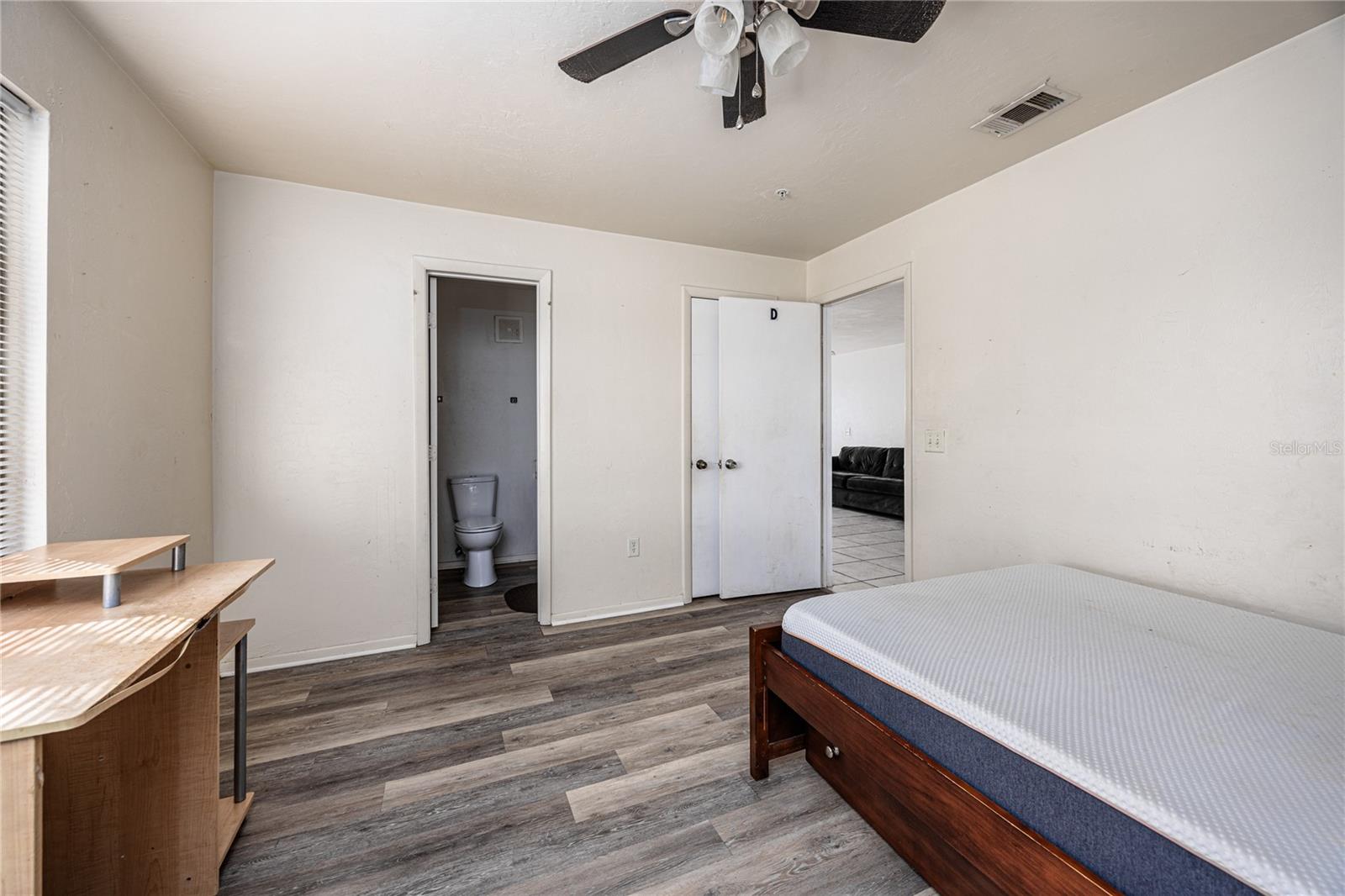 Image 14 of 26 For 4000 23rd Street 5-207