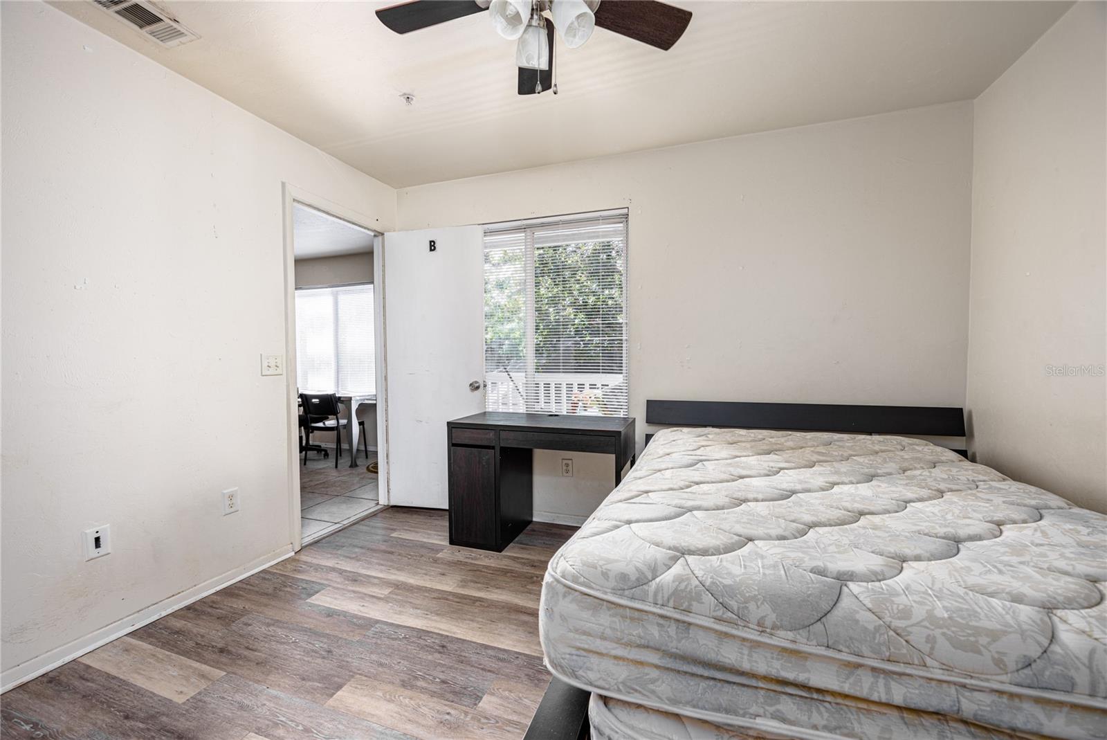 Image 18 of 26 For 4000 23rd Street 5-207