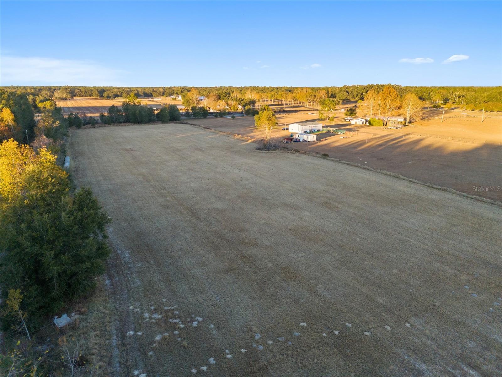Image 12 of 18 For  46th Avenue 