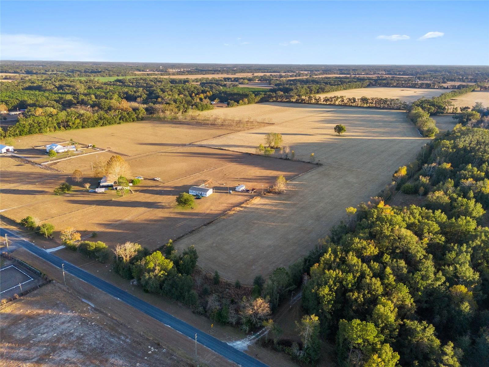 Image 6 of 18 For  46th Avenue 