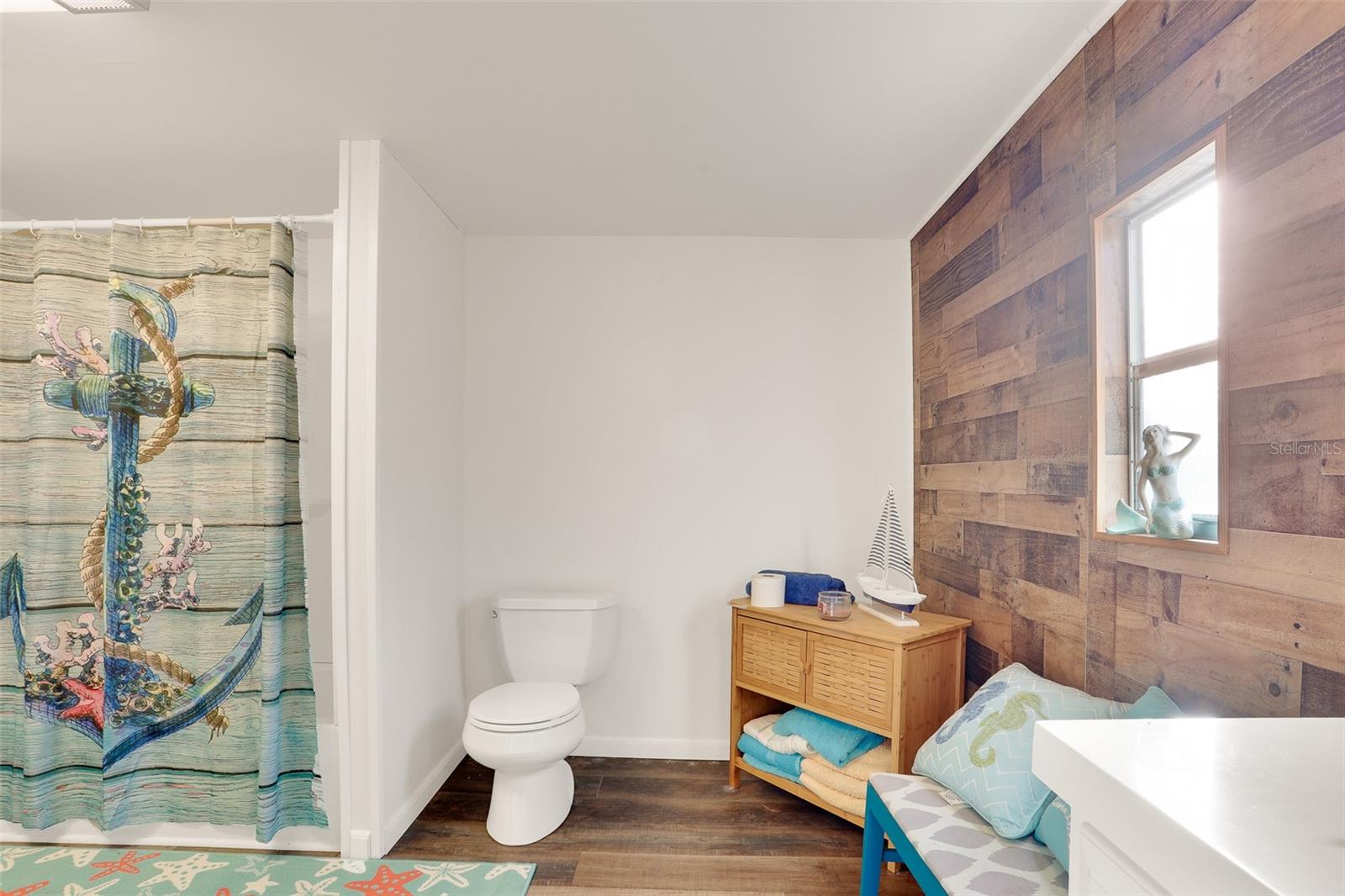 Image 14 of 36 For 7629 111th Place