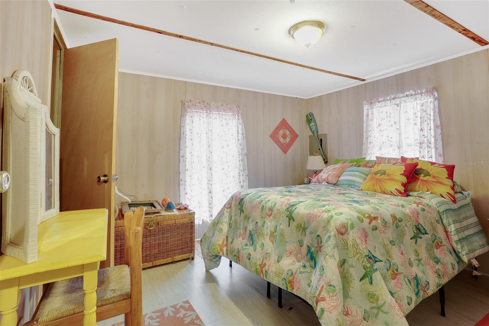 Image 18 of 36 For 7629 111th Place