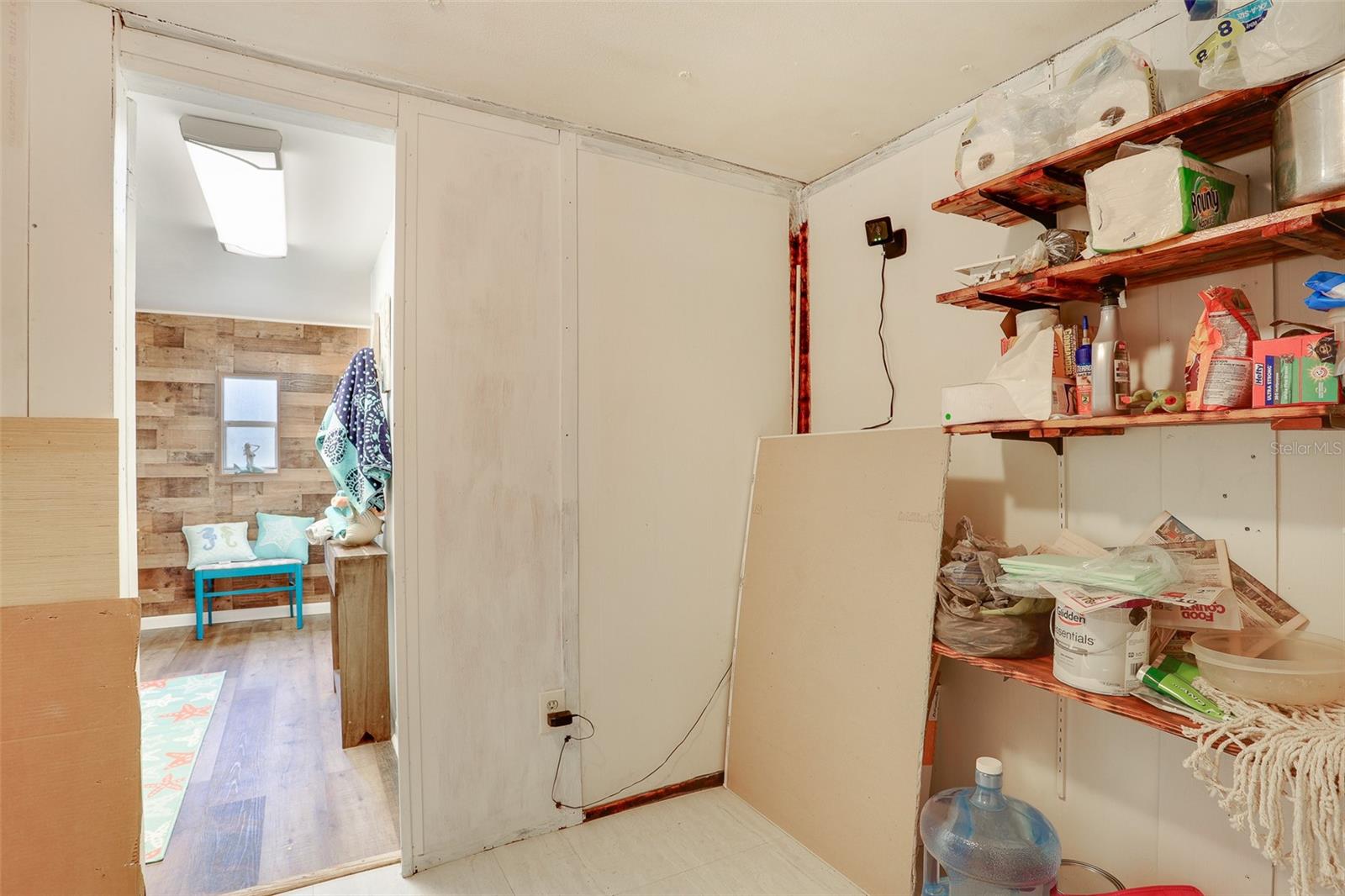 Image 19 of 36 For 7629 111th Place