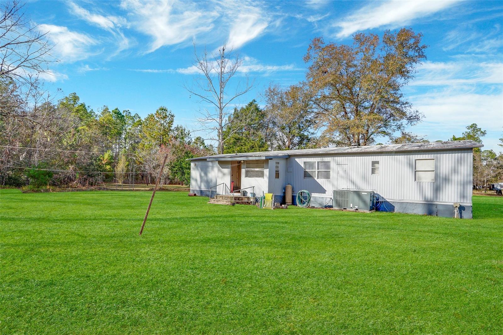 Image 22 of 36 For 7629 111th Place