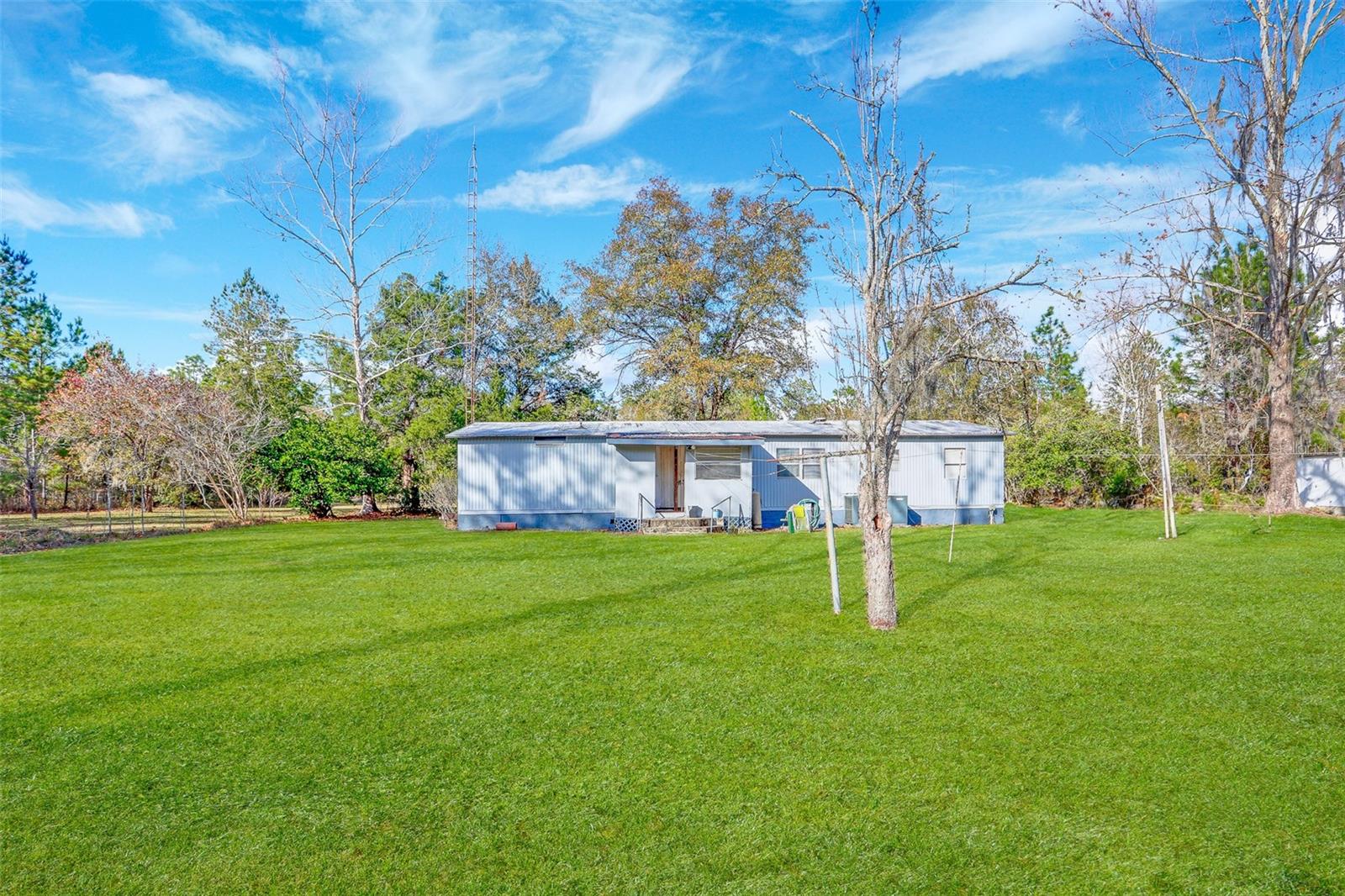 Image 23 of 36 For 7629 111th Place