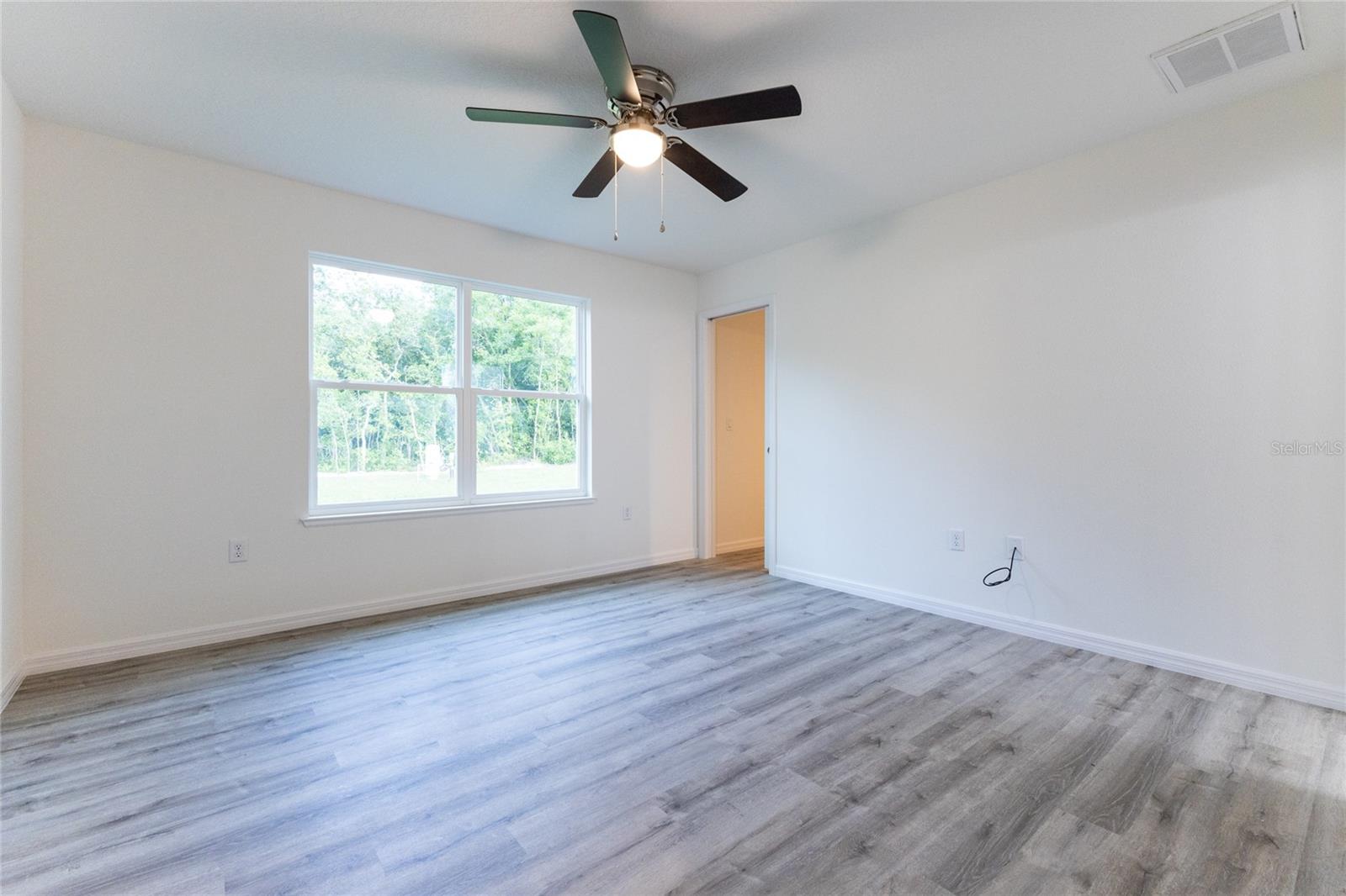 Image 24 of 29 For 8873 139th Place Road