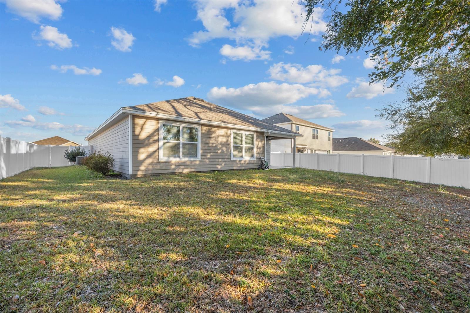 Image 16 of 21 For 896 253rd Drive