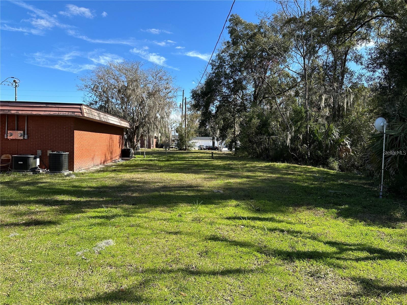 Image 12 of 19 For 602 Hathaway Avenue