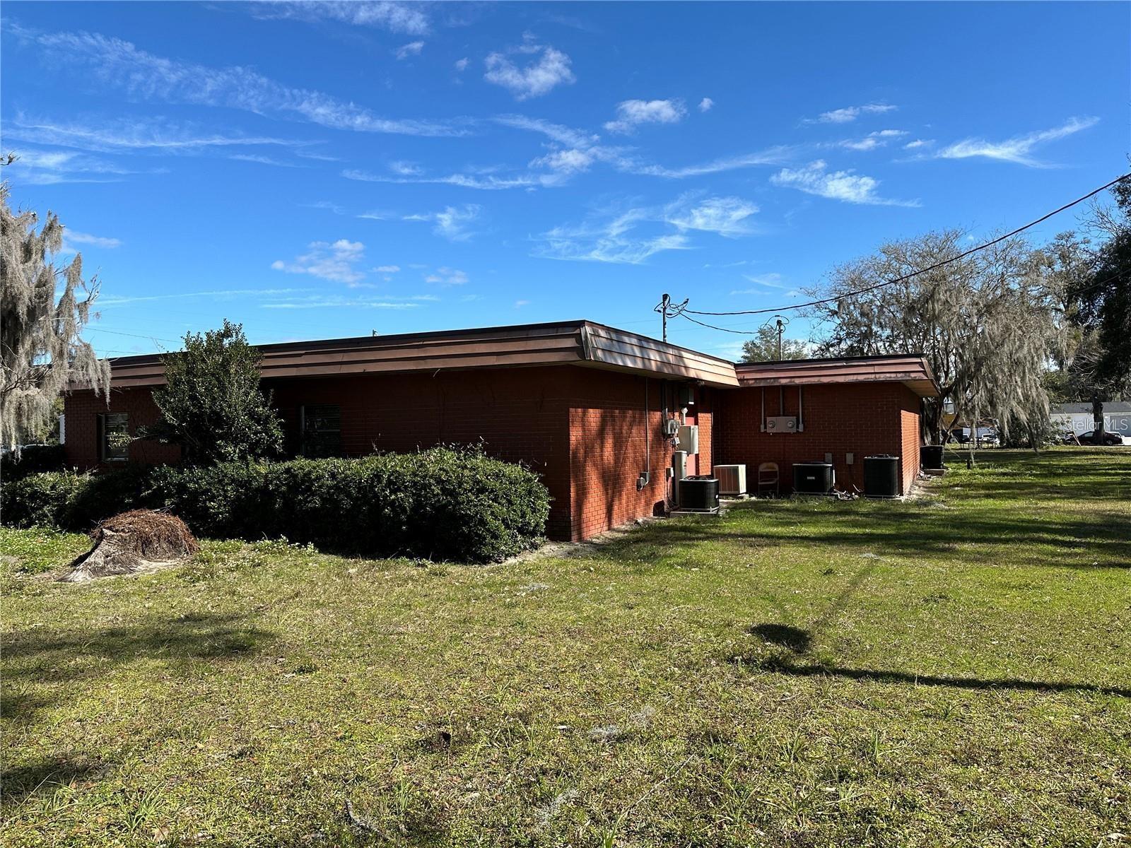Image 18 of 19 For 602 Hathaway Avenue