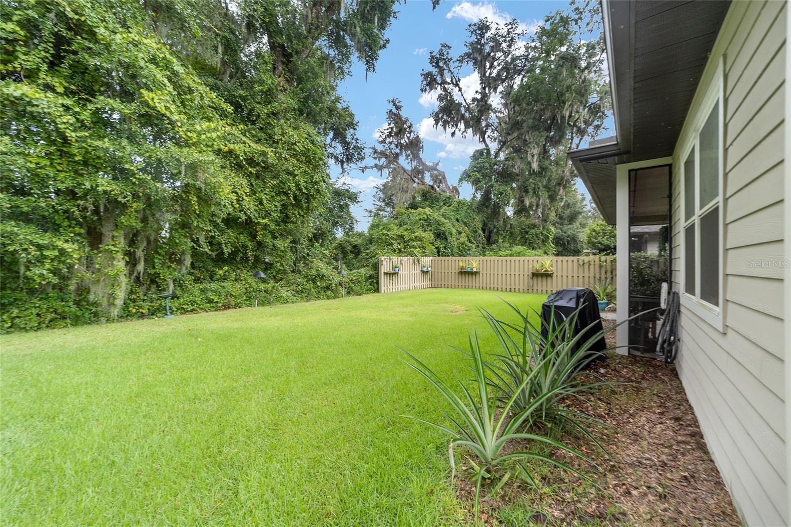 Image 20 of 23 For 6354 47th Terrace