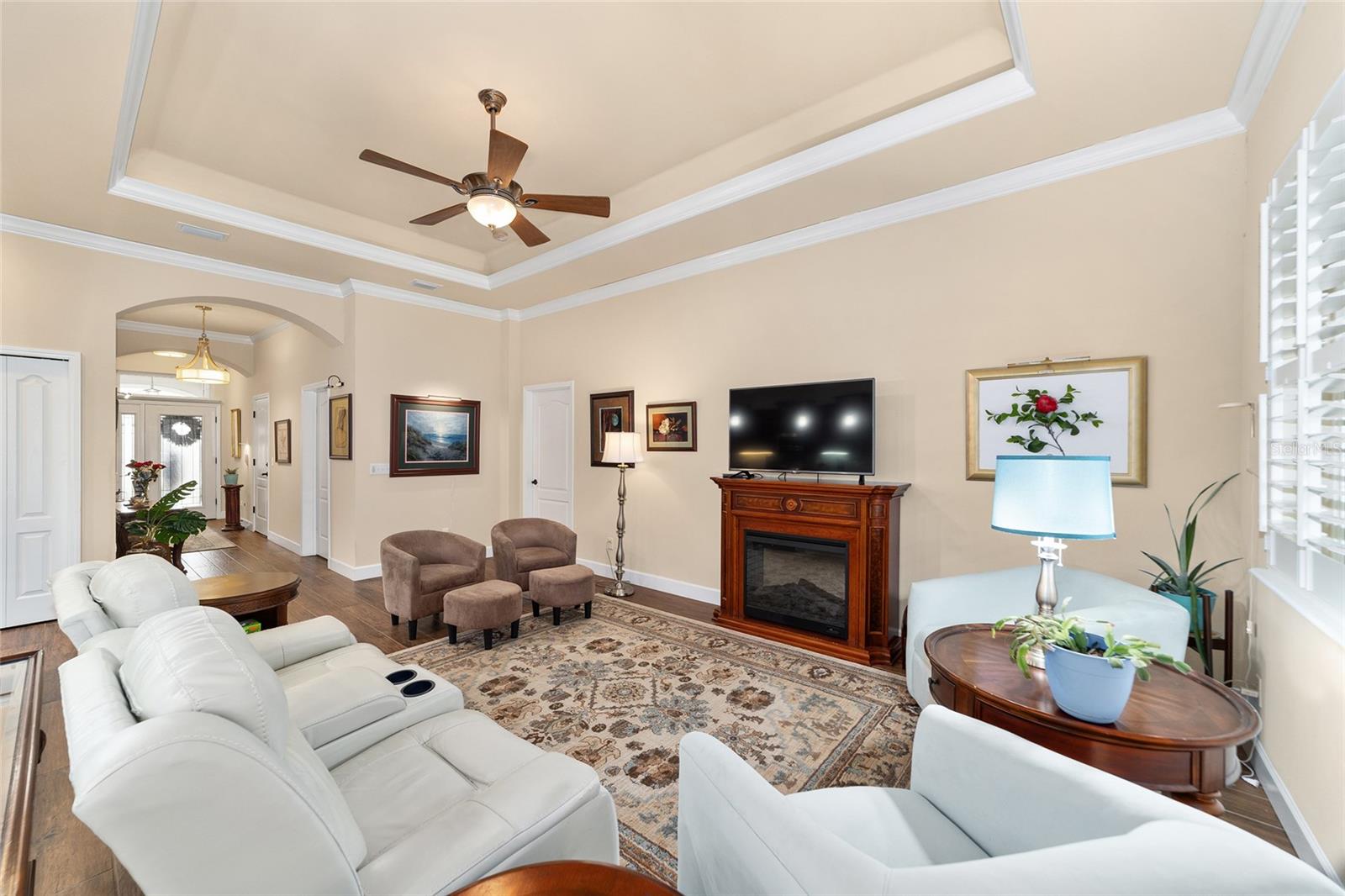 Image 6 of 23 For 6354 47th Terrace