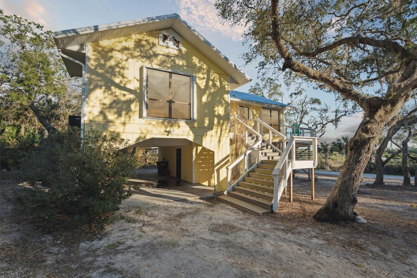 Details for 12631 Hodgson Avenue, CEDAR KEY, FL 32625