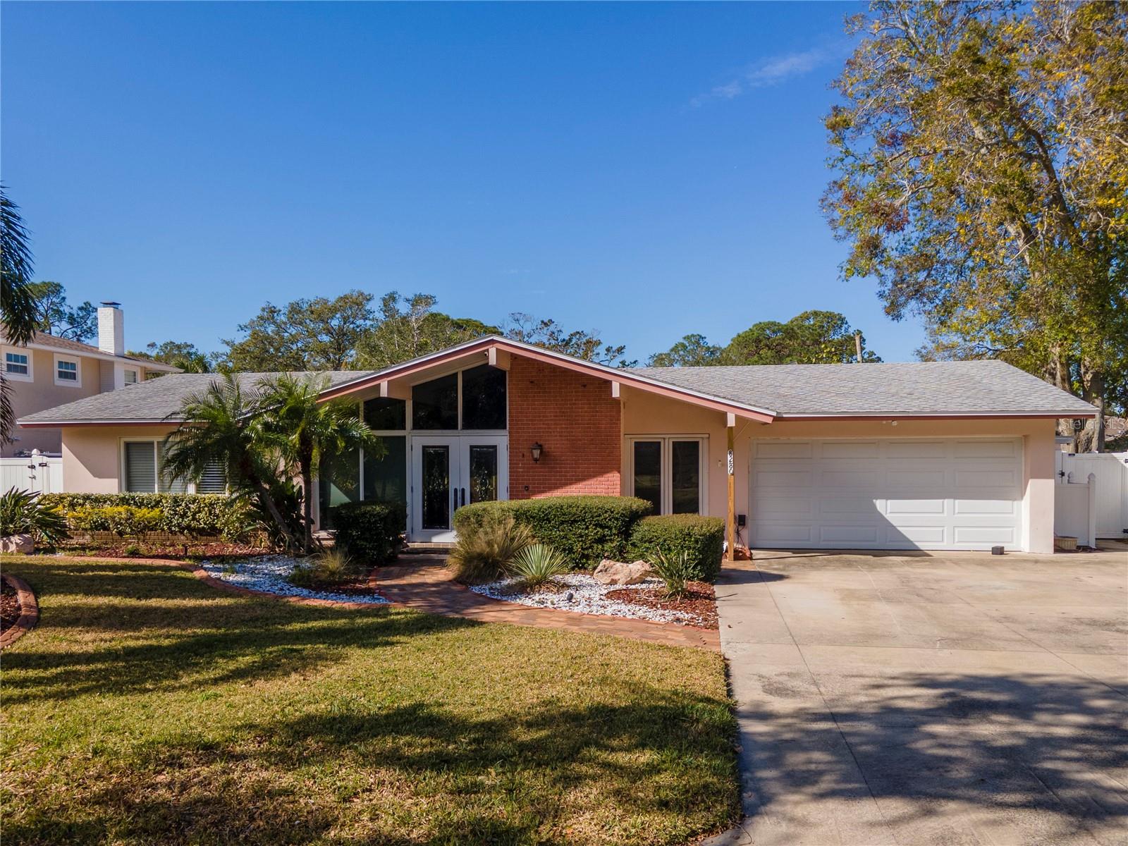 Details for 8280 140th Street, SEMINOLE, FL 33776