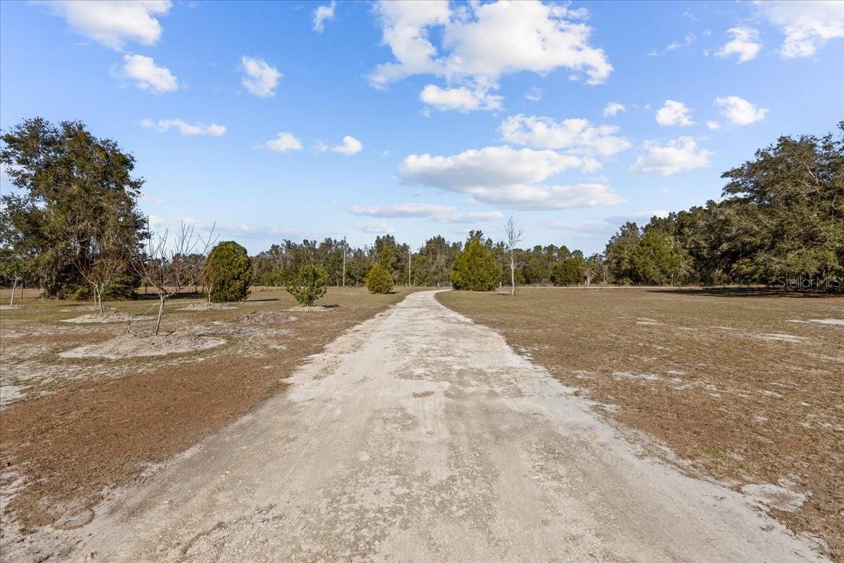 Image 40 of 53 For 6850 73rd Lane