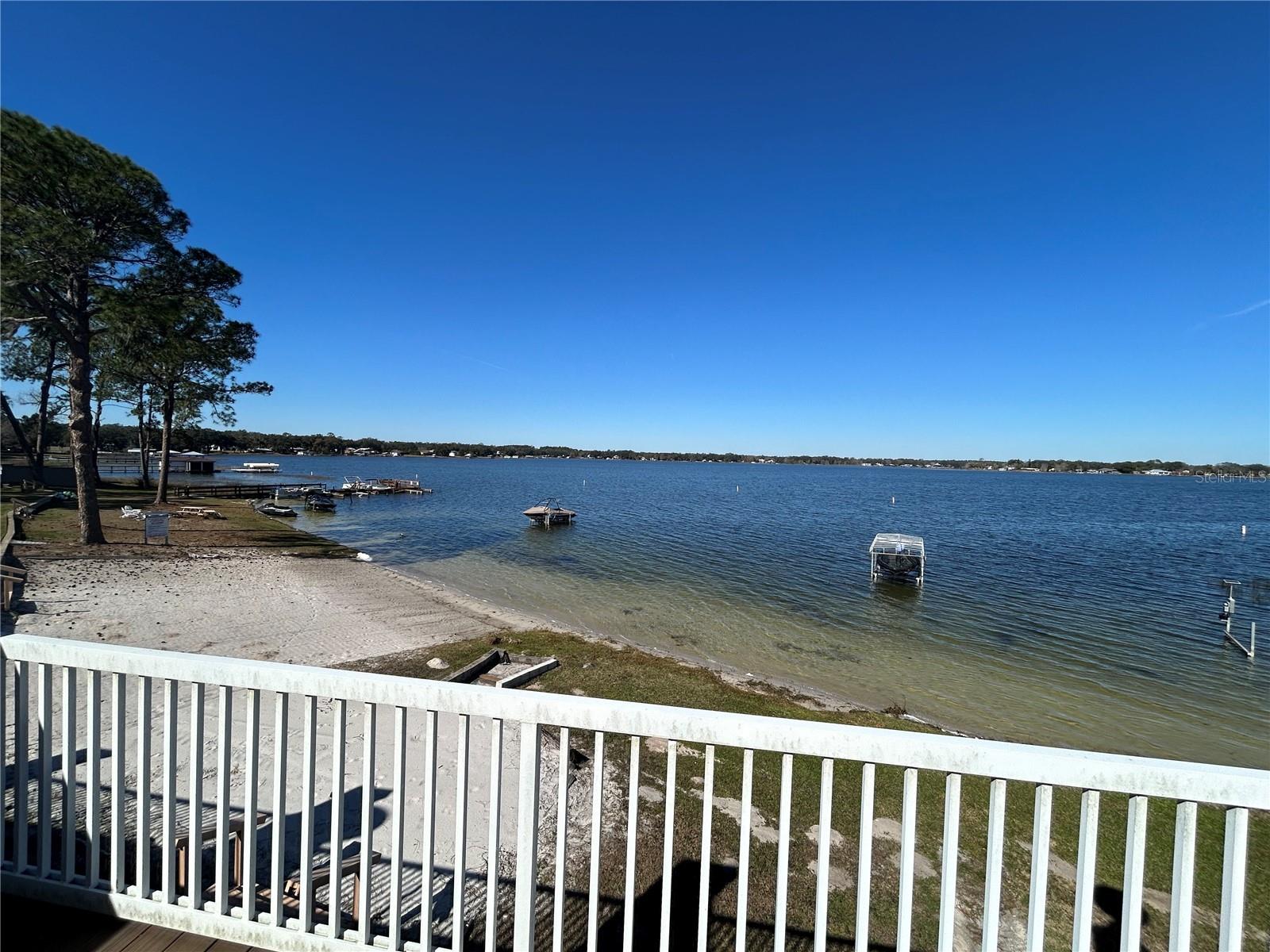 Image 4 of 33 For 11001 Sunset Harbor Road B09