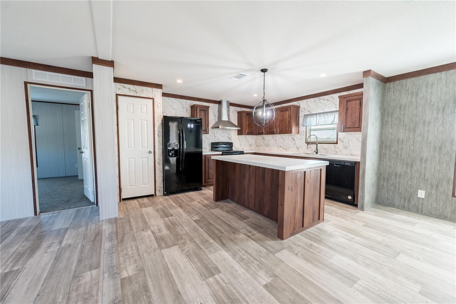 Image 10 of 46 For 9311 61st Avenue