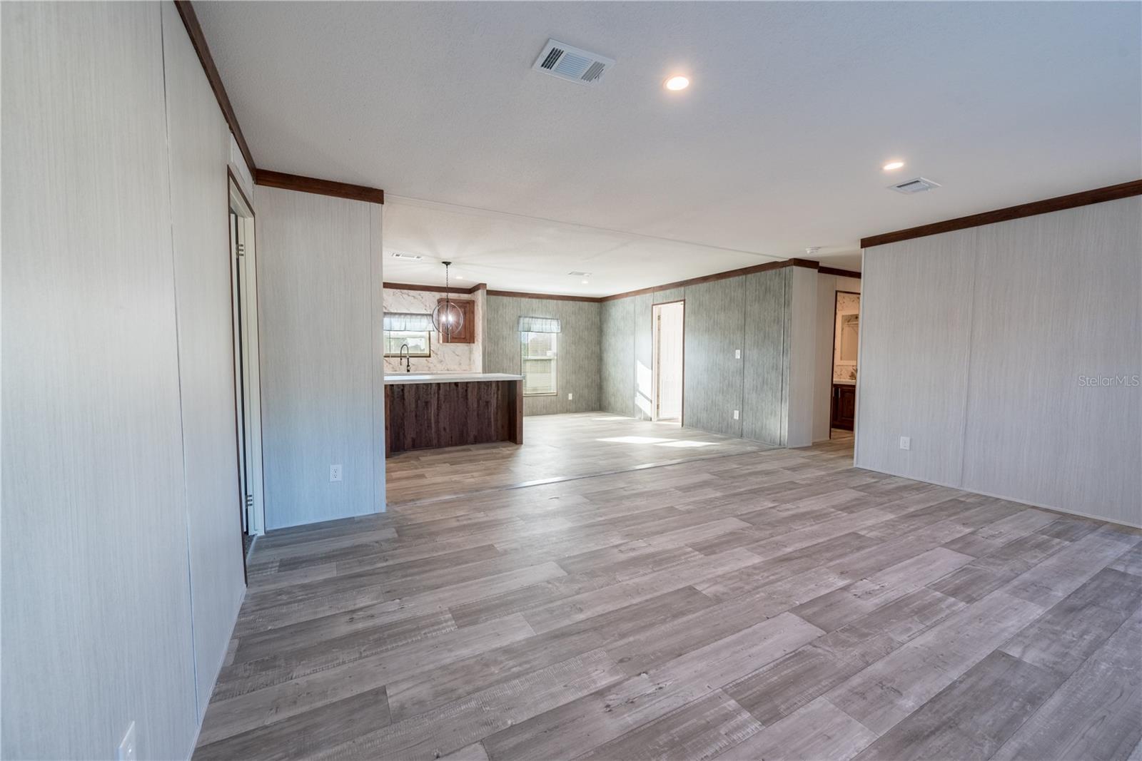 Image 7 of 46 For 9311 61st Avenue
