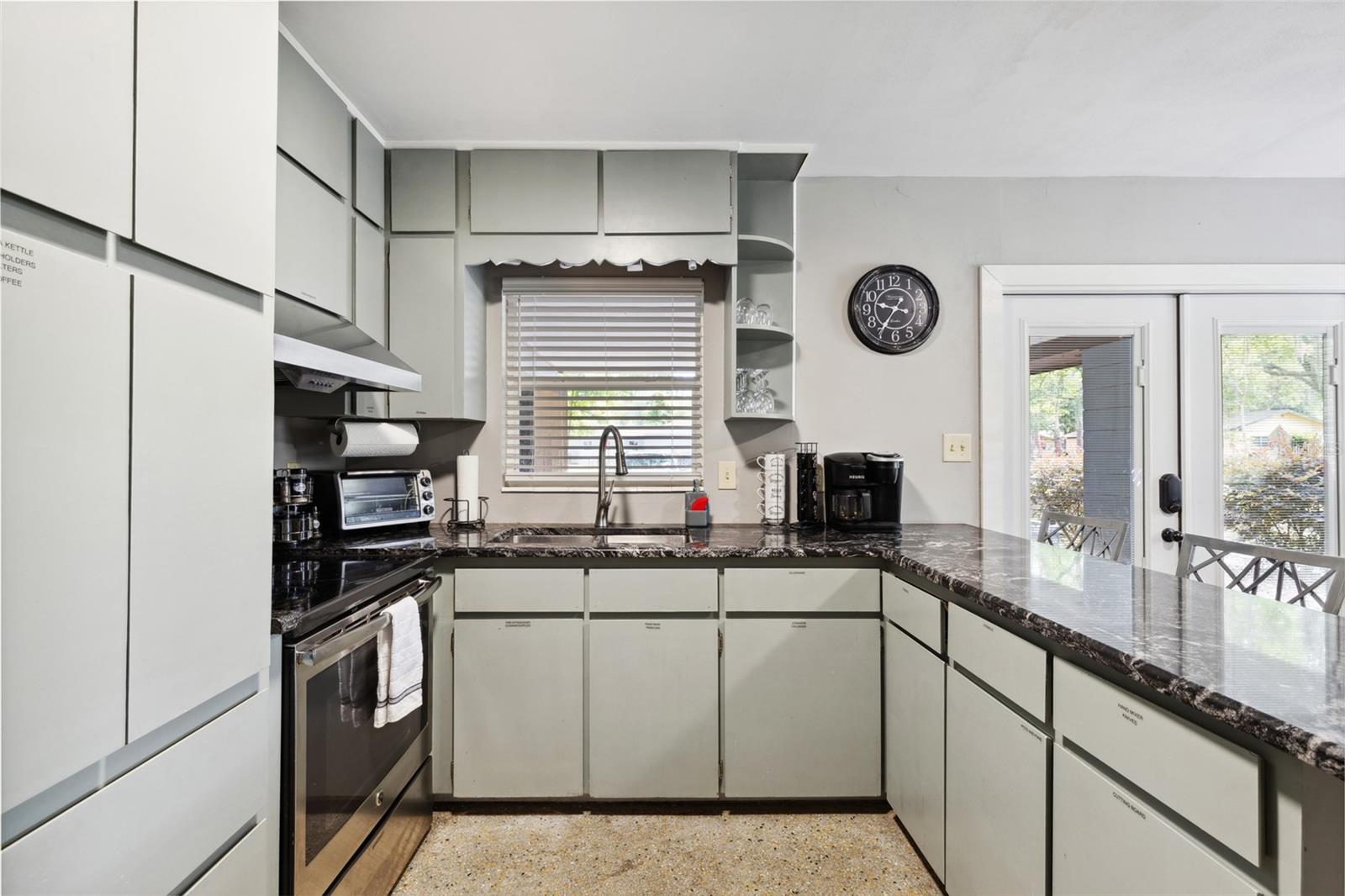 Image 18 of 33 For 4205 21st Terrace