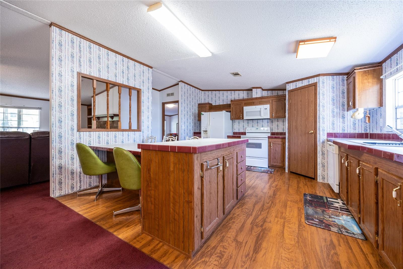 Image 7 of 39 For 10291 131st Place