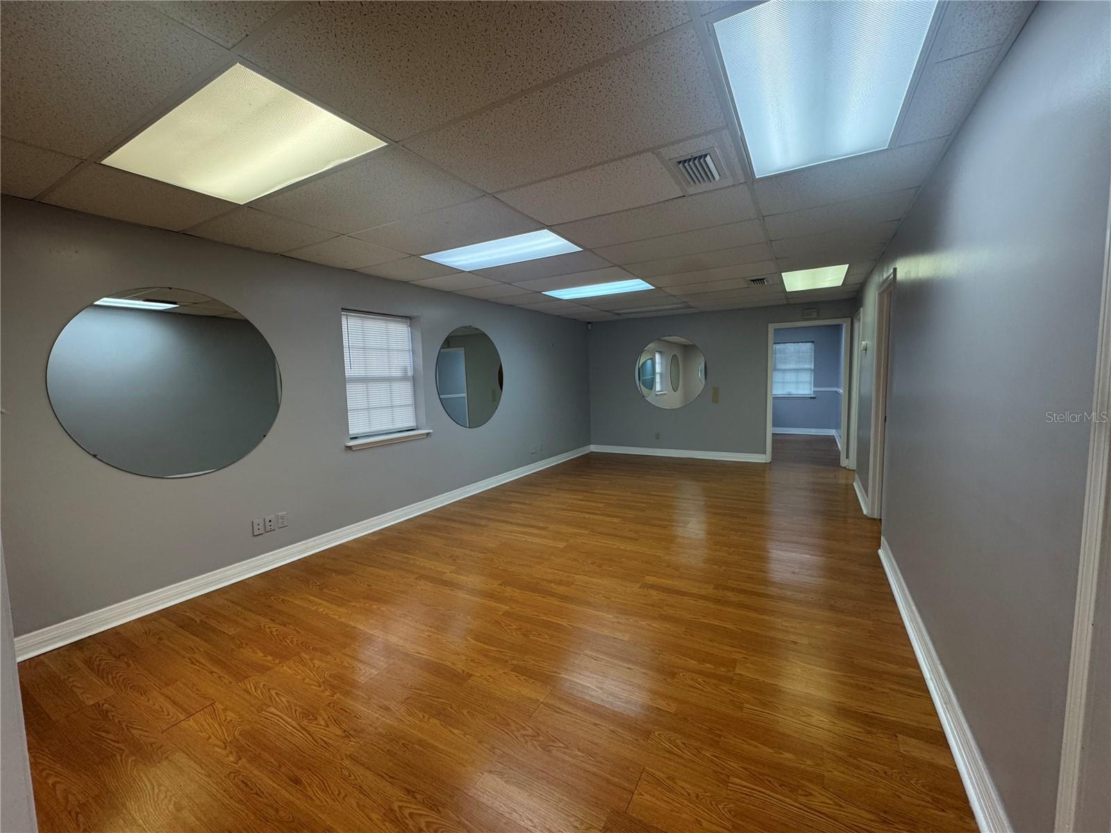 Image 6 of 12 For 3938 Sunbeam Road 4