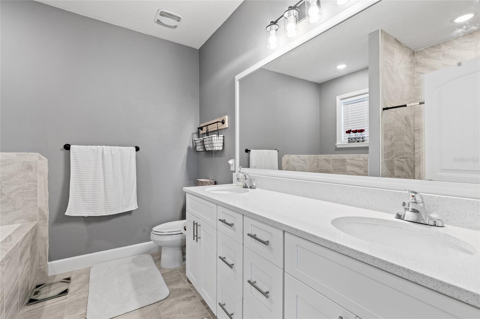 Image 20 of 31 For 2168 245th Drive
