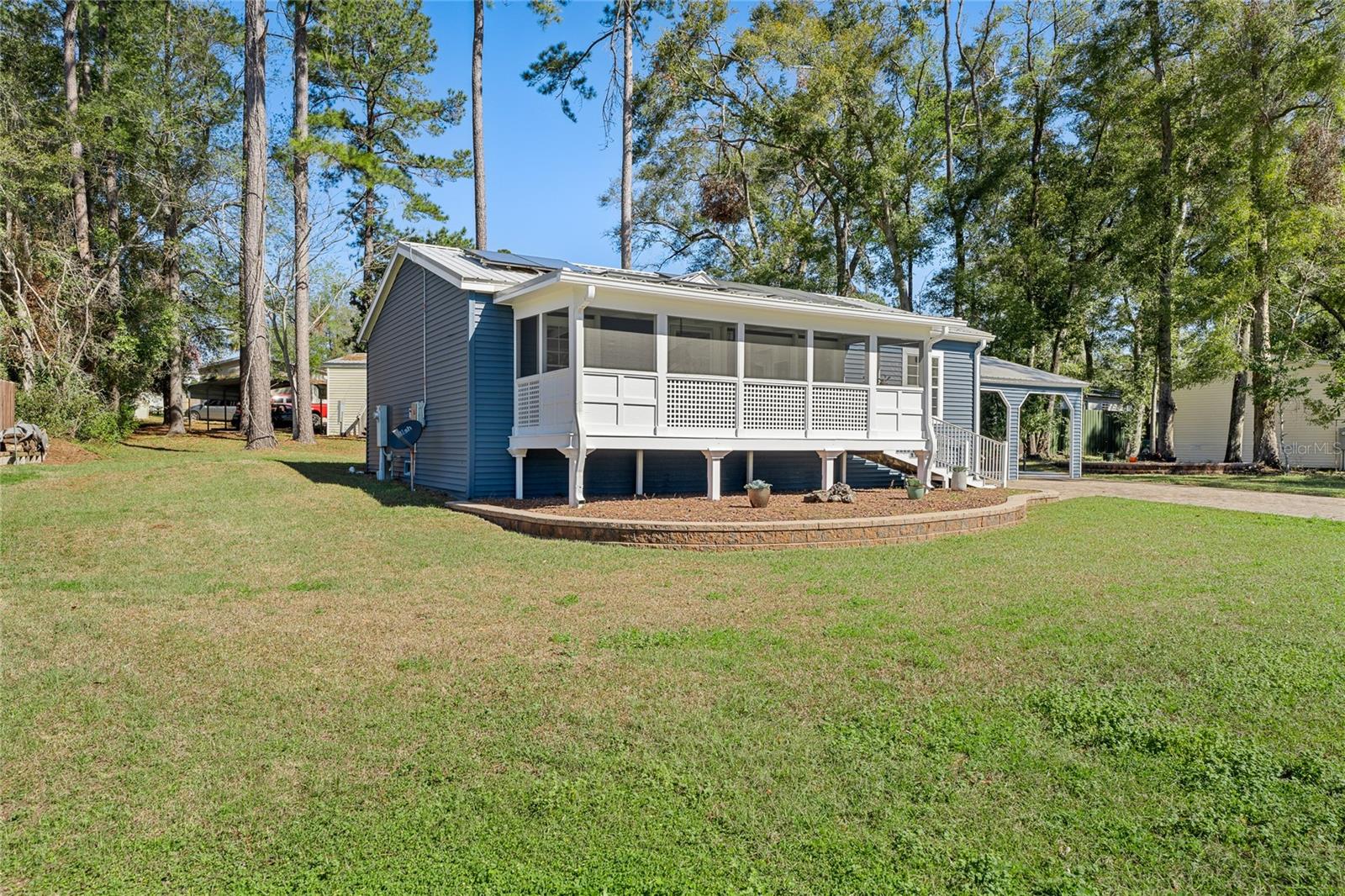 Image 2 of 24 For 12904 150th Road