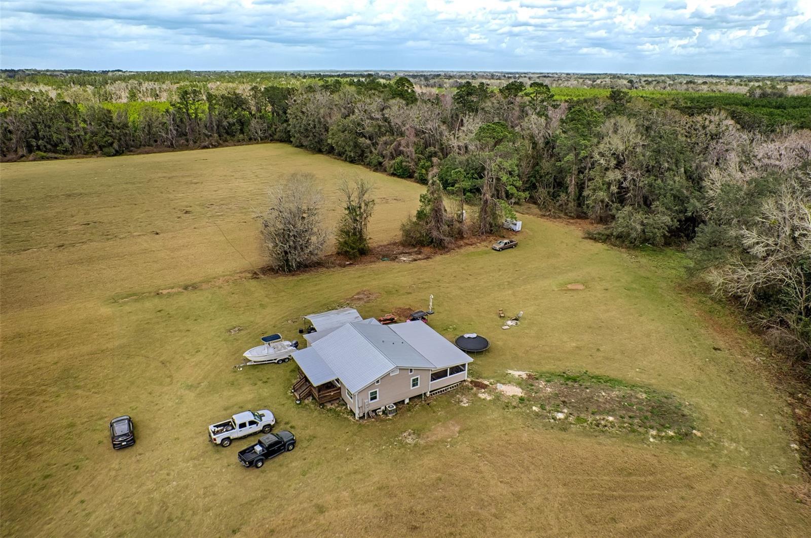 Image 12 of 61 For 19019 Sr 121