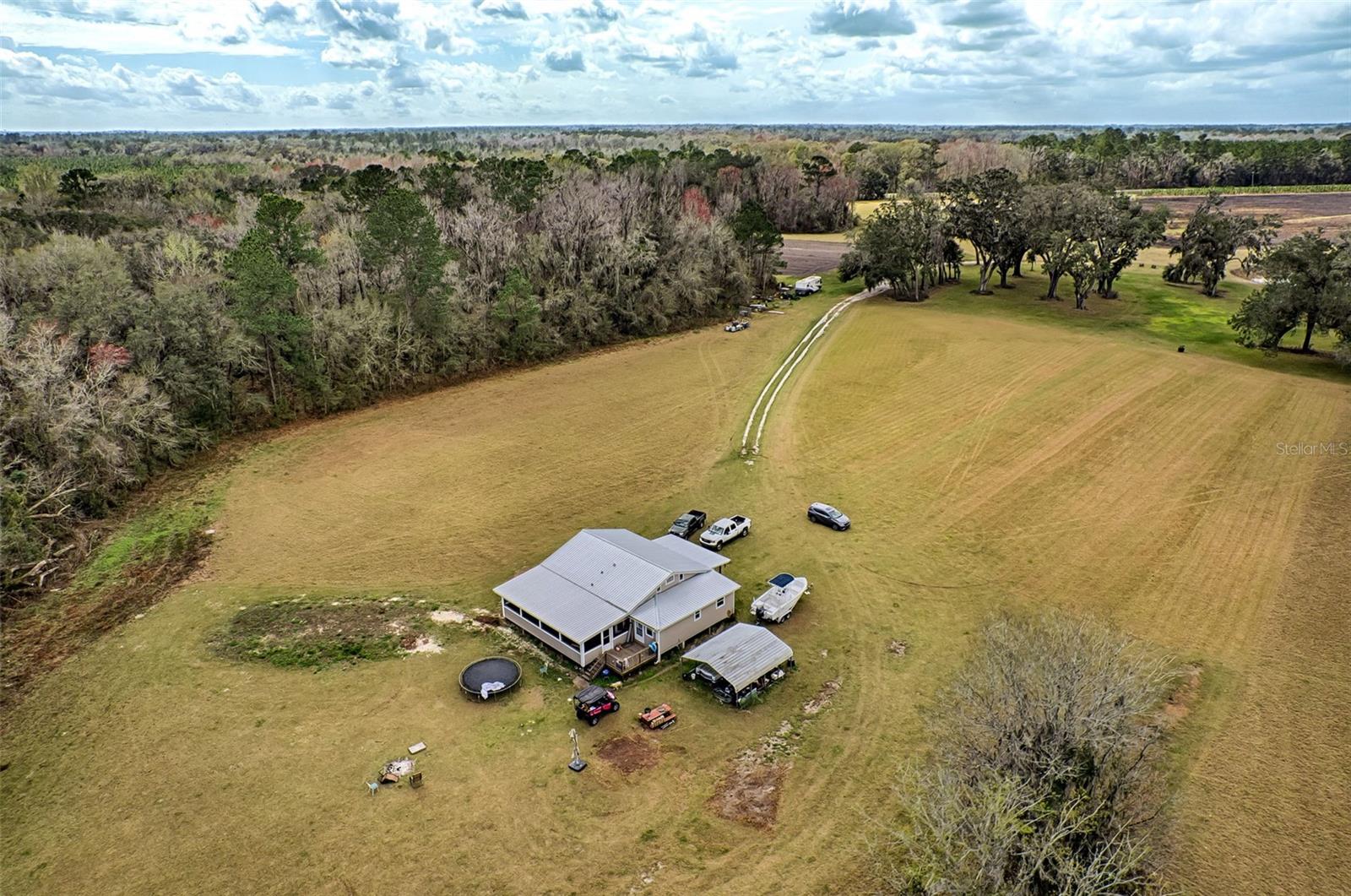 Image 42 of 61 For 19019 Sr 121