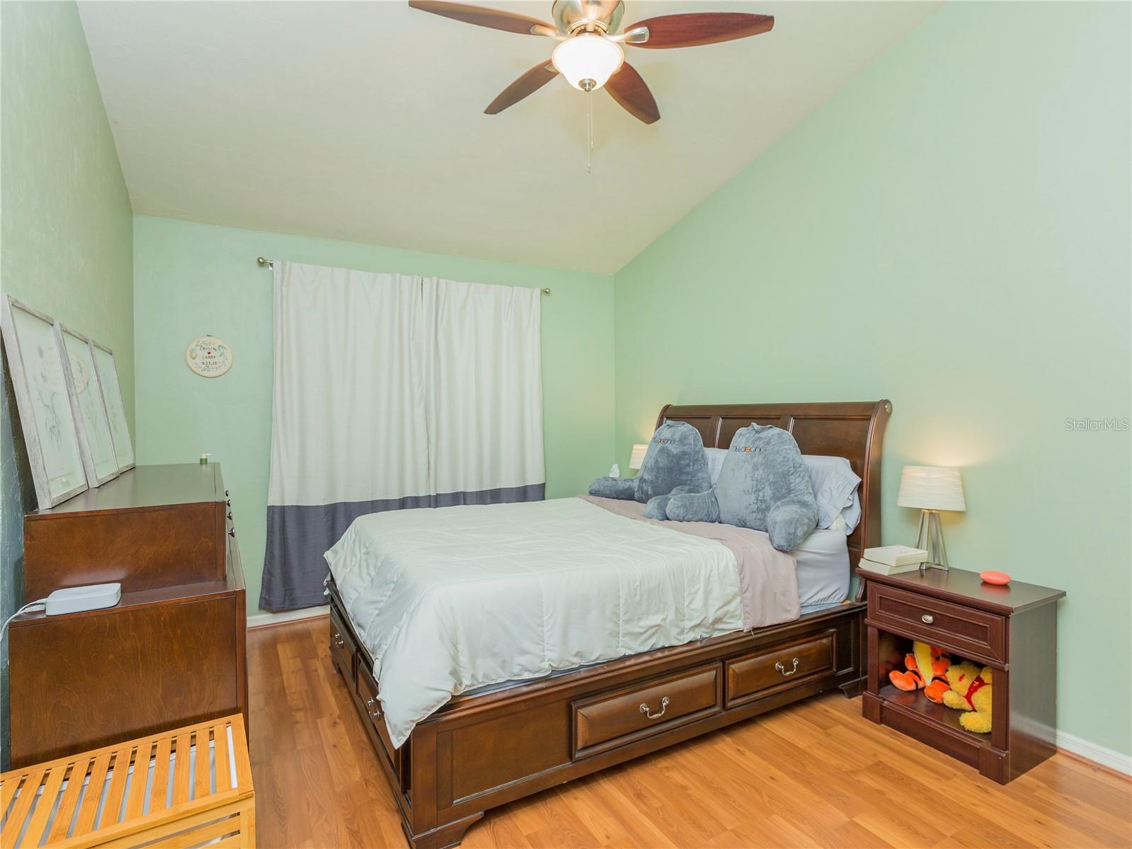 Image 10 of 13 For 5241 97th Drive