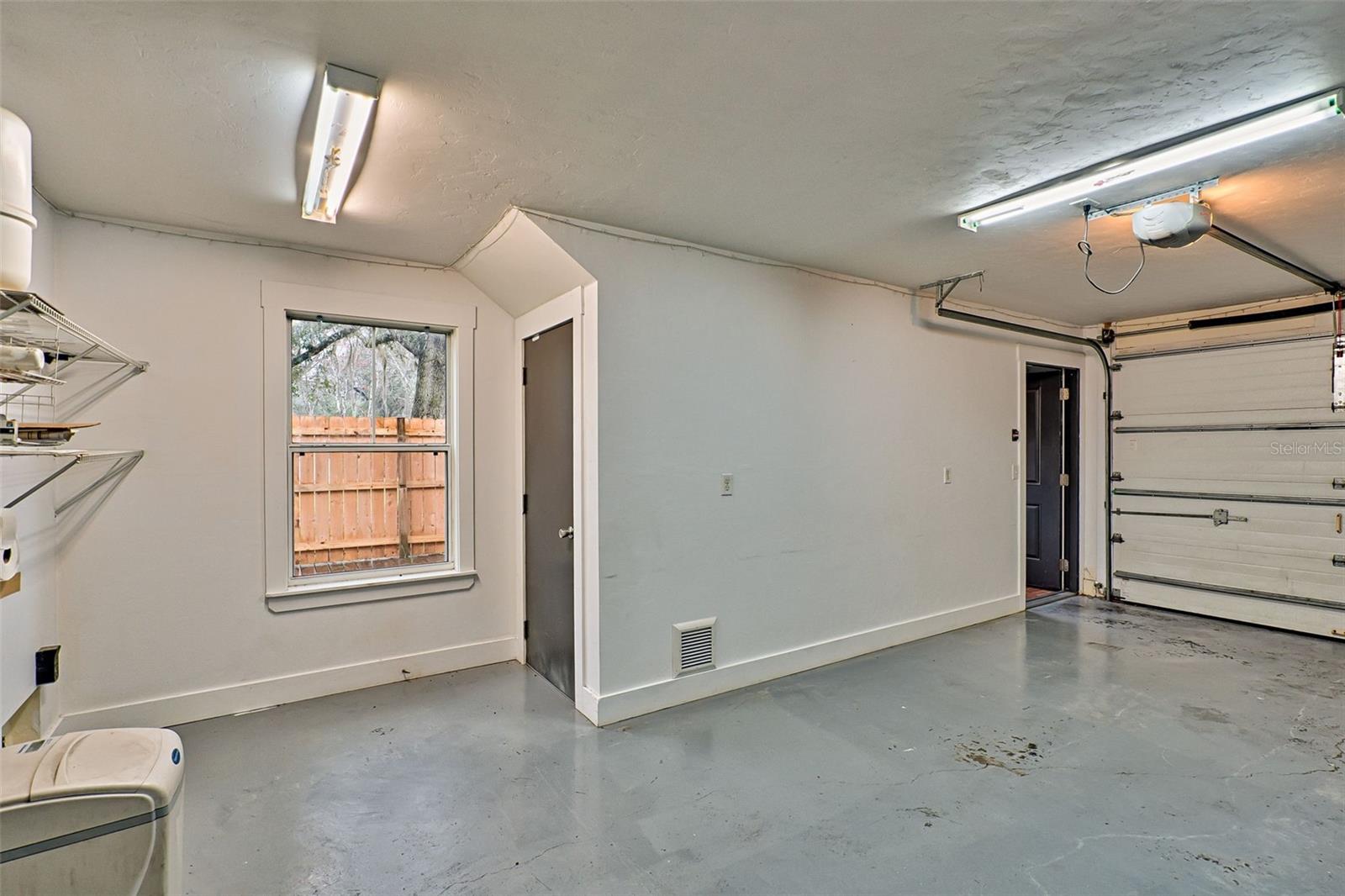 Image 16 of 49 For 6961 100th Terrace