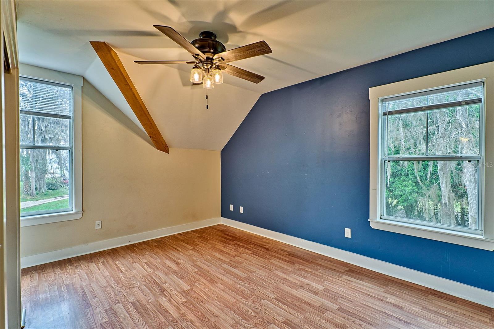 Image 3 of 49 For 6961 100th Terrace