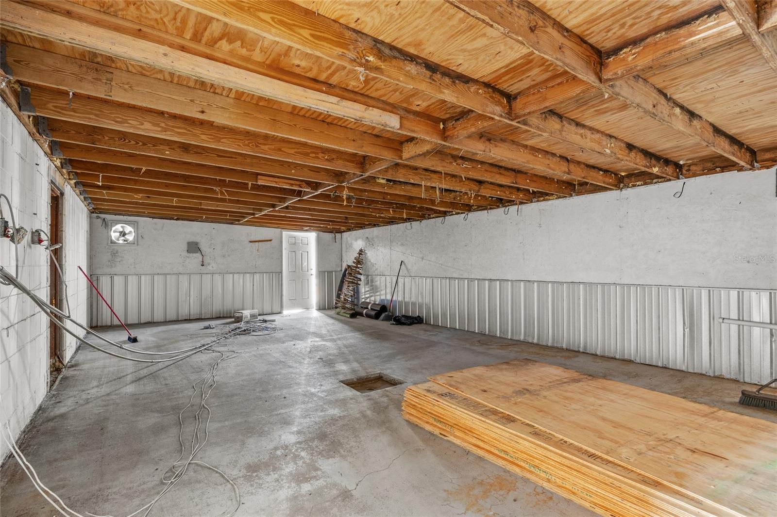 Image 12 of 28 For 73 228 Street