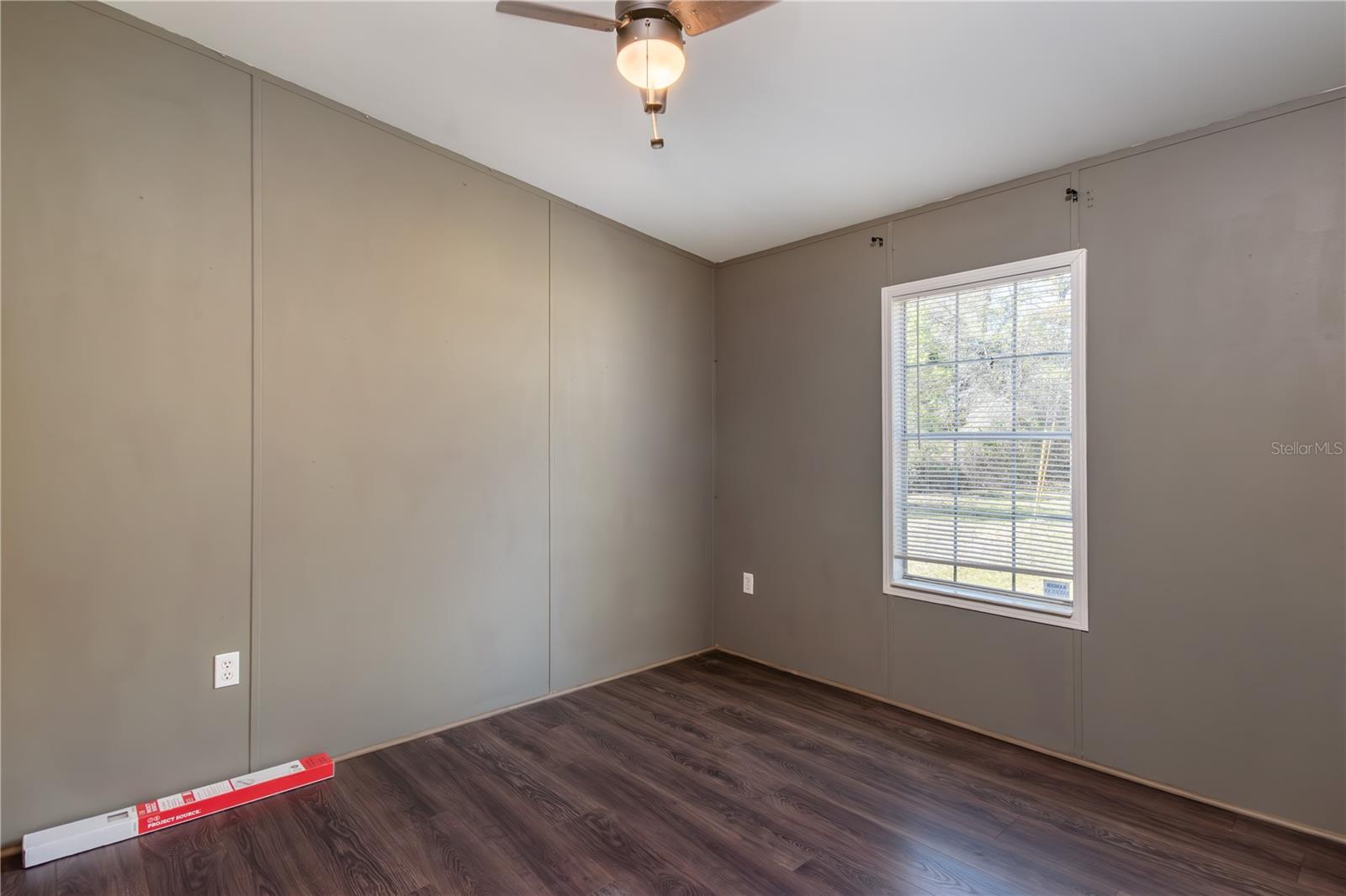 Image 19 of 40 For 218 132nd Terrace