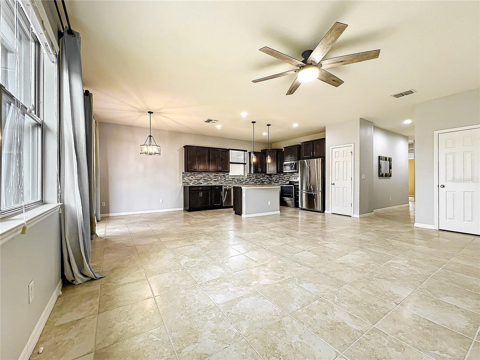 Image 22 of 62 For 4808 111th Terrace E
